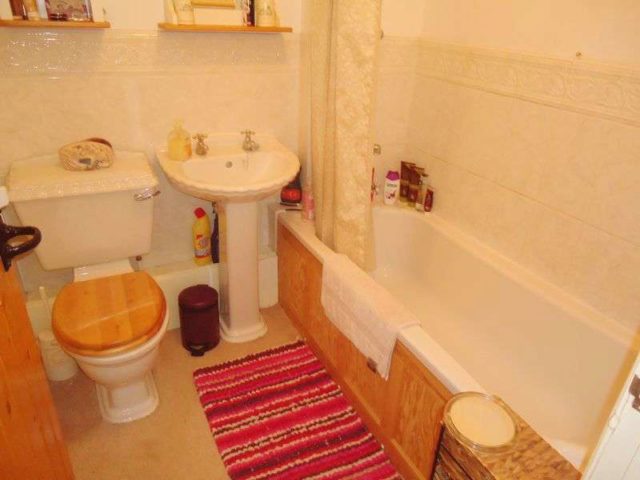  Image of 2 bedroom Terraced house to rent in Moss Pit Stafford ST17 at Moss Pit  Stafford, ST17 9HG